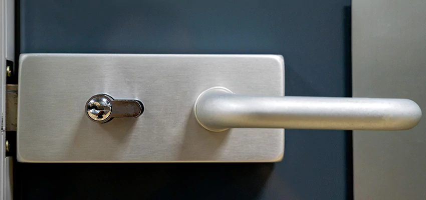 Industrial Lock And Key Repair And Installation in Home Gardens, CA