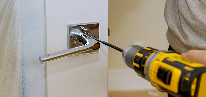 After-hours Locksmith  For Lock Troubleshooting in Home Gardens, California
